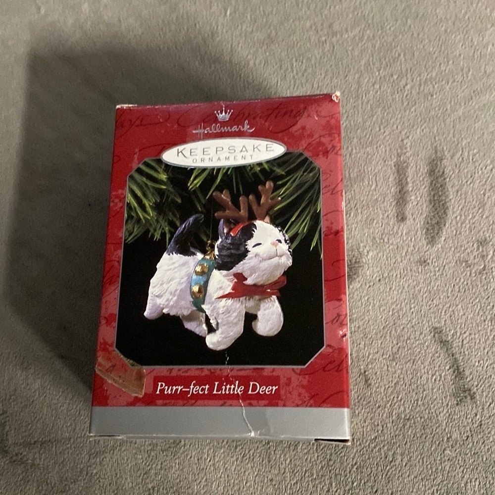 Hallmark 1998 Purr-fect Little Deer